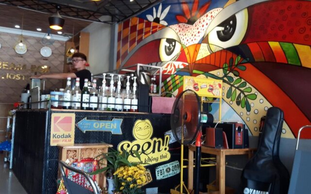 Dream Box Hostel