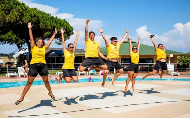 Gitavillage California