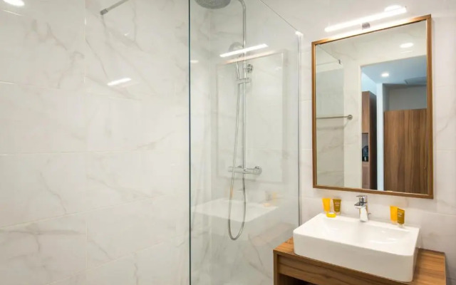 Hôtel La Plage by Sowell