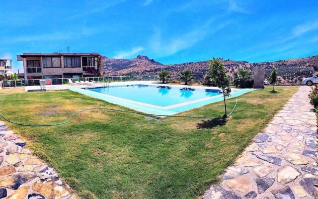 Apartment 2 Bedrooms with Private Pool