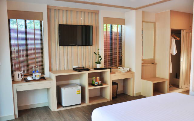 Lanta Sand Resort & Spa