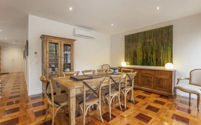 Boutique Stays - Elwood Hideaway