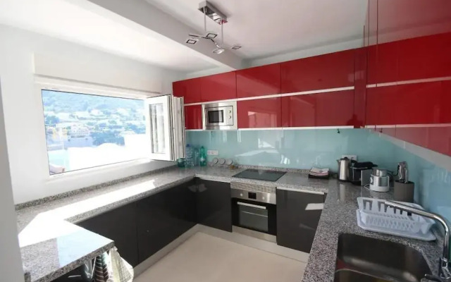 Luxury Penthouse Guatipiti