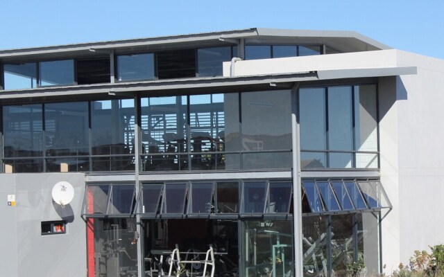 10 Mia Mia Self catering