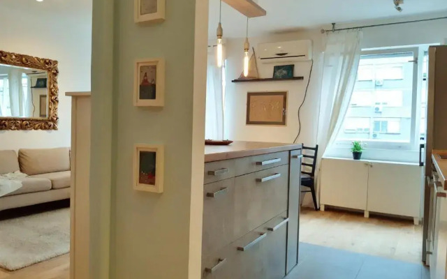 Eagles Nest Apartment