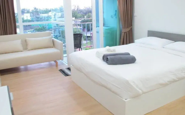 Ozone Condotel Apt 716
