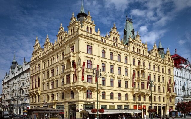 hotelImage