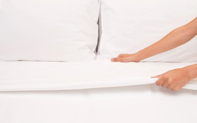 Super 6 Inn & Suites Baton Rouge