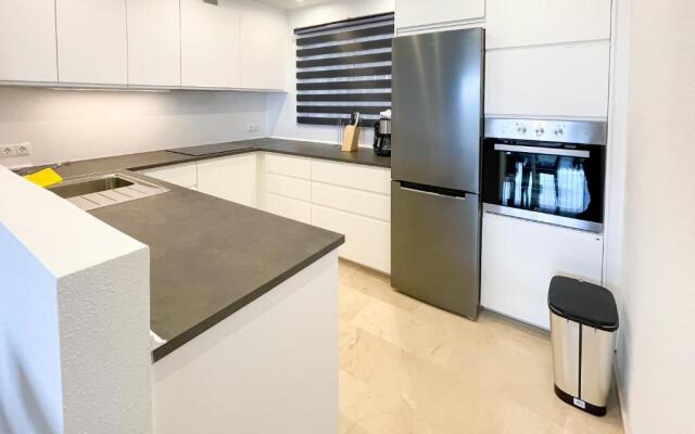 61-Beach Front Apartment with Stunning Views in Fuengirola