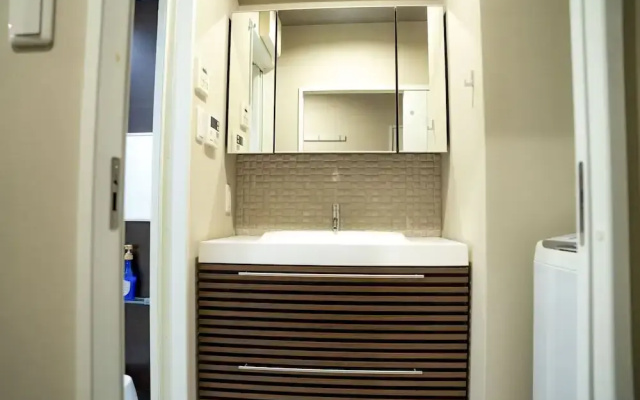 Sakimoto Residence Namba Minami