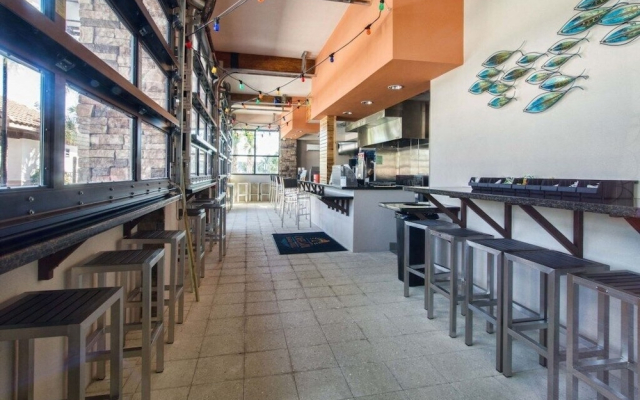 Solterra - 5 Bedrooms Townhome w/Spashpool-7041SR