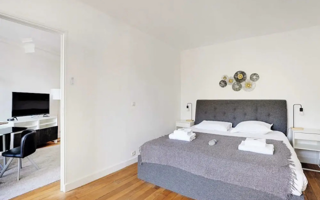 Chic Apartment - 1br/4p - Next to Paris