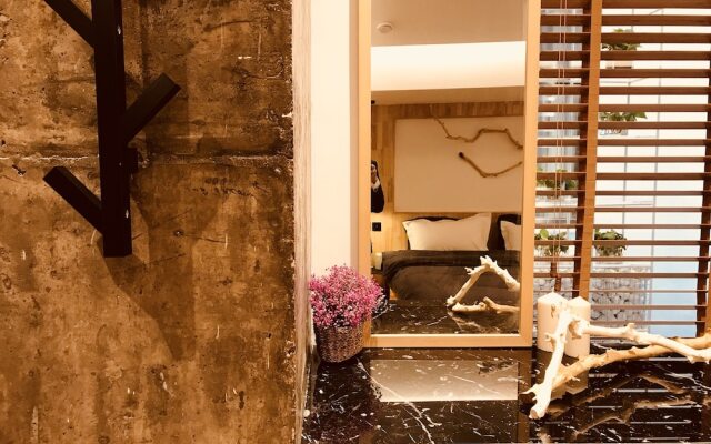 Living And Designing Homestay