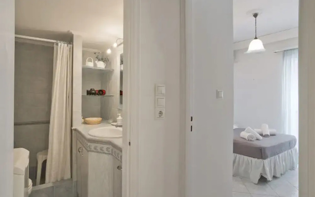 Blue Nest in Dafni With 1 Bedrooms and 1 Bathrooms