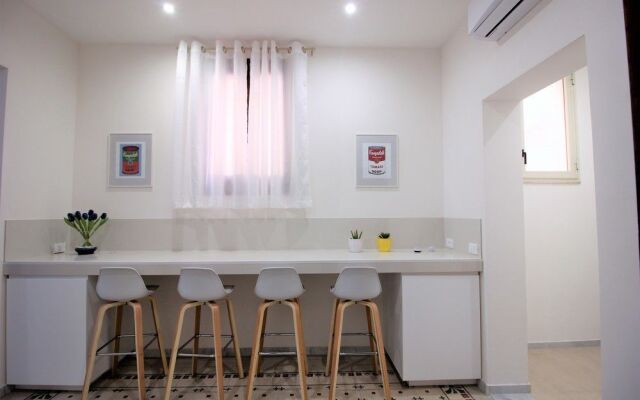 De Nobili's Apartment