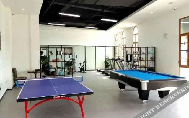 H.Brothers Meiji Hotel