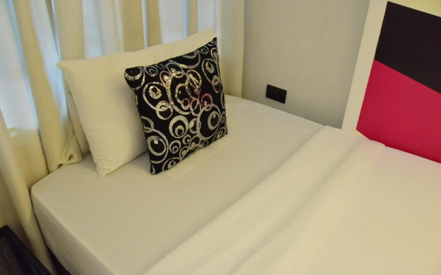 Double Five - Hostel
