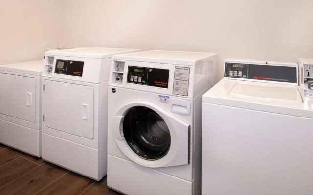 Hampton Inn & Suites Buena Park