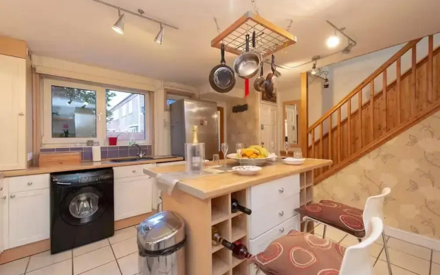 3bedroom Sleeps9 Parking Familyfriendly Nearexcel