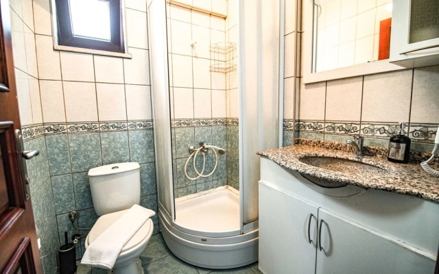 Berrak Bağ Evi