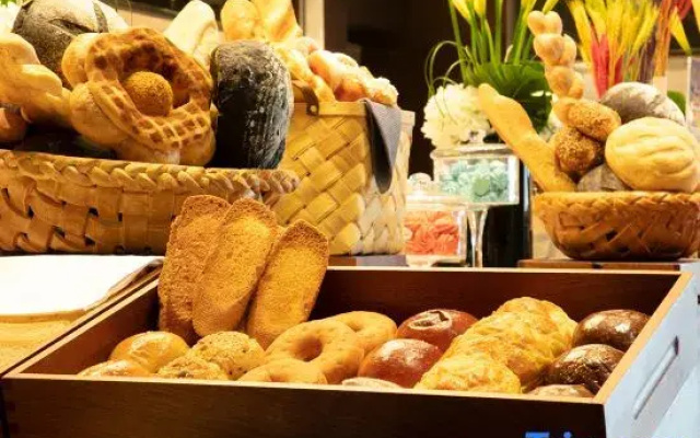 Hampton by Hilton Wuhan Qiaokou Gutian
