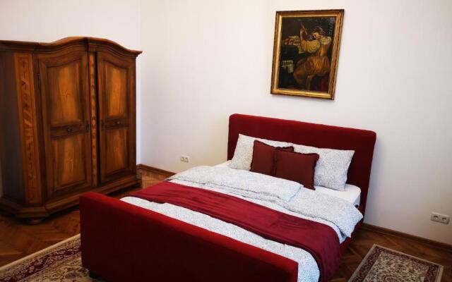 Weisz Castle style Apartment