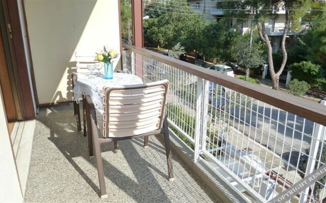 Zina Hotel Apartments