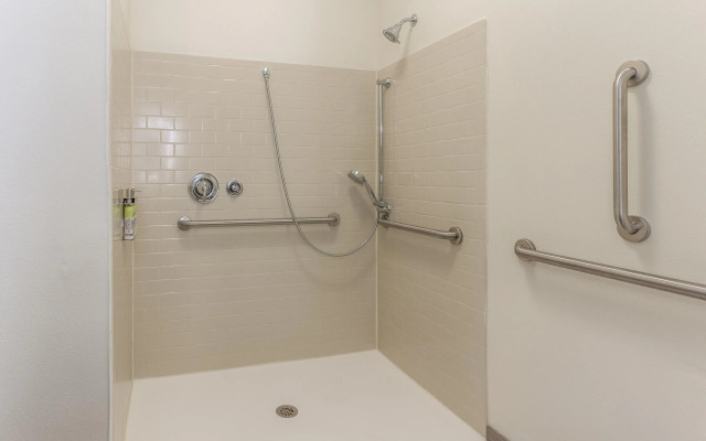 Candlewood Suites Davenport by IHG