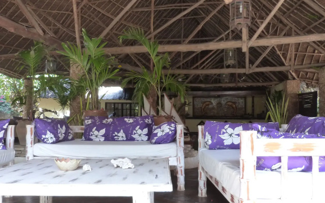 Aquarius Club International Resort