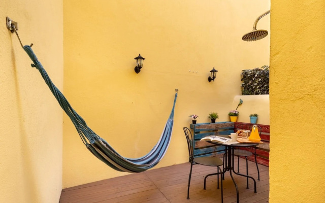 Alfama Patio I Apartment Rentexperience