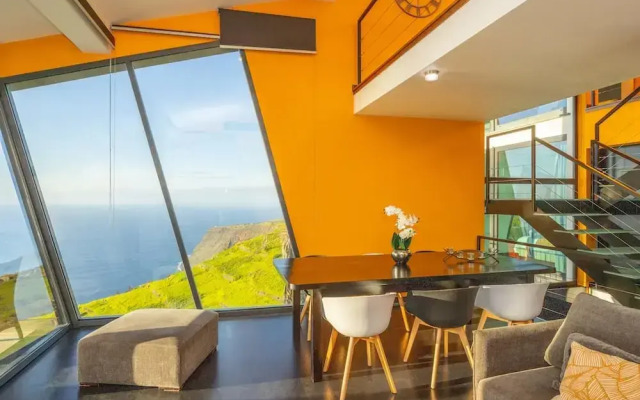 Villa Leonor Cliffside Retreat