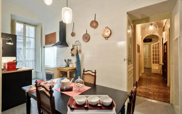 Il rifugio dei Mercanti- Piazza Castello