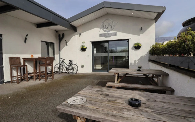Lodge 3