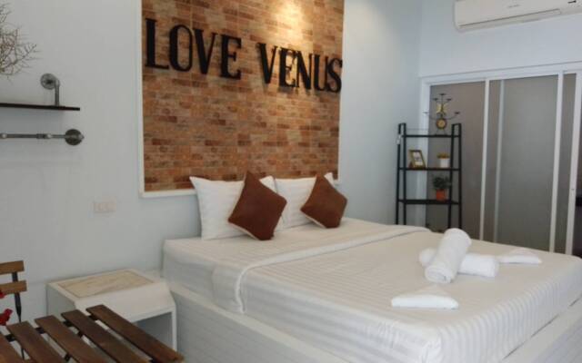 OYO 330 Venus Resort Pranburi