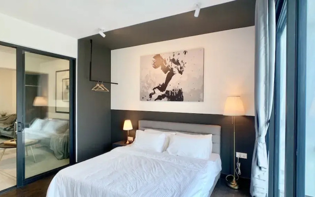 Almas Suites By Iconic Bliss