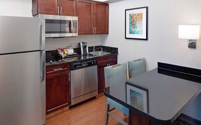 Homewood Suites by Hilton Dallas-Market Center