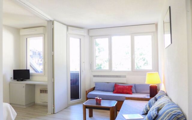 Le Chamois Blanc 24077