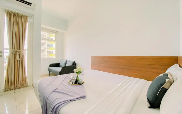 Cozy And Homey Studio At Springlake Summarecon Bekasi Apartment