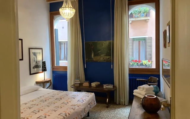 Grimaldi Apartments - Alle Bifore