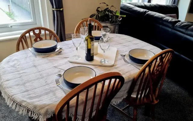Spacious Centrally Located Apartment