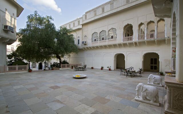 Alsisar Mahal - A Heritage Hotel