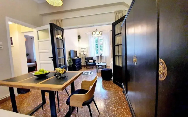 COZY Stylish Apt., 800m to METRO, 2min to Highway