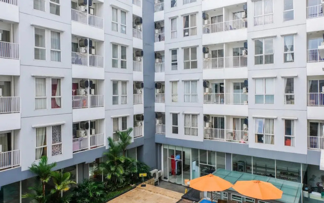 Simply Studio Room Tamansari Skylounge Apartment