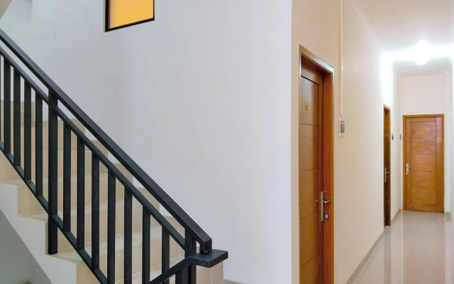 Themas Guest House