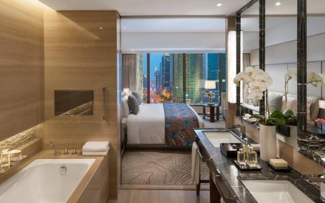 Mandarin Oriental Executive Apartment Pudong Shanghai