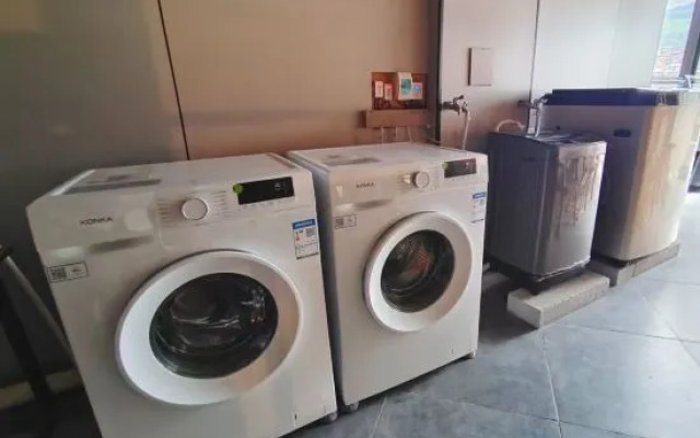 Yinxiang Xijiang Resort Hotel