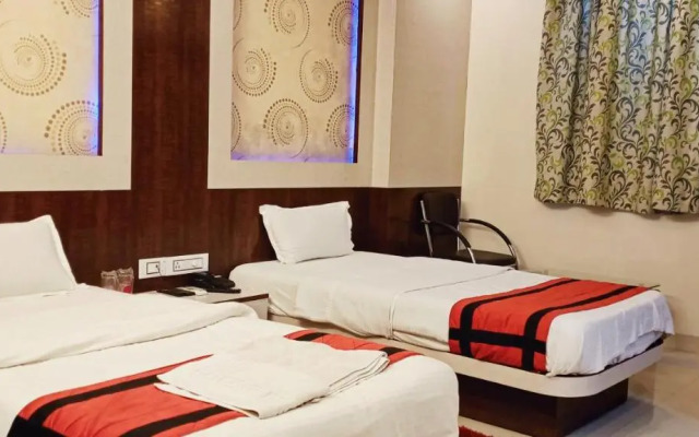 Hotel Anand International