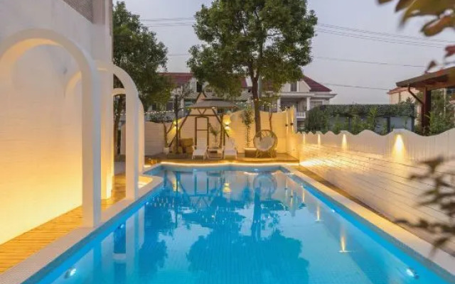 Diqu Manwu Homestay (Shanghai International Tourism Resort Branch)