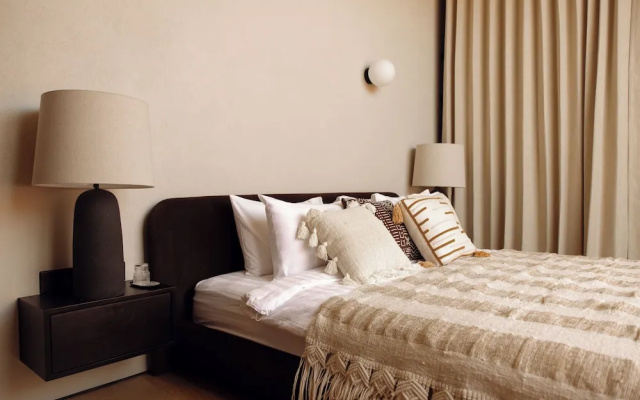 Five Stories Villas by SUOM – Guest Rooms – Pererenan