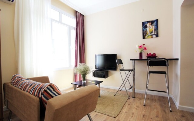 Alsancak City Hostel